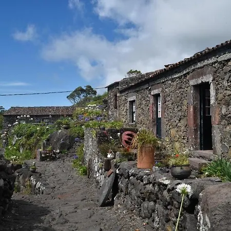 Aldeia Da Cuada Faja Grande