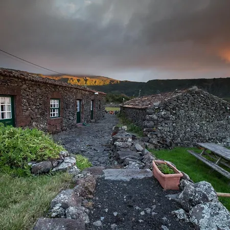 Aldeia Da Cuada *