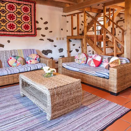 Aldeia Da Cuada Faja Grande